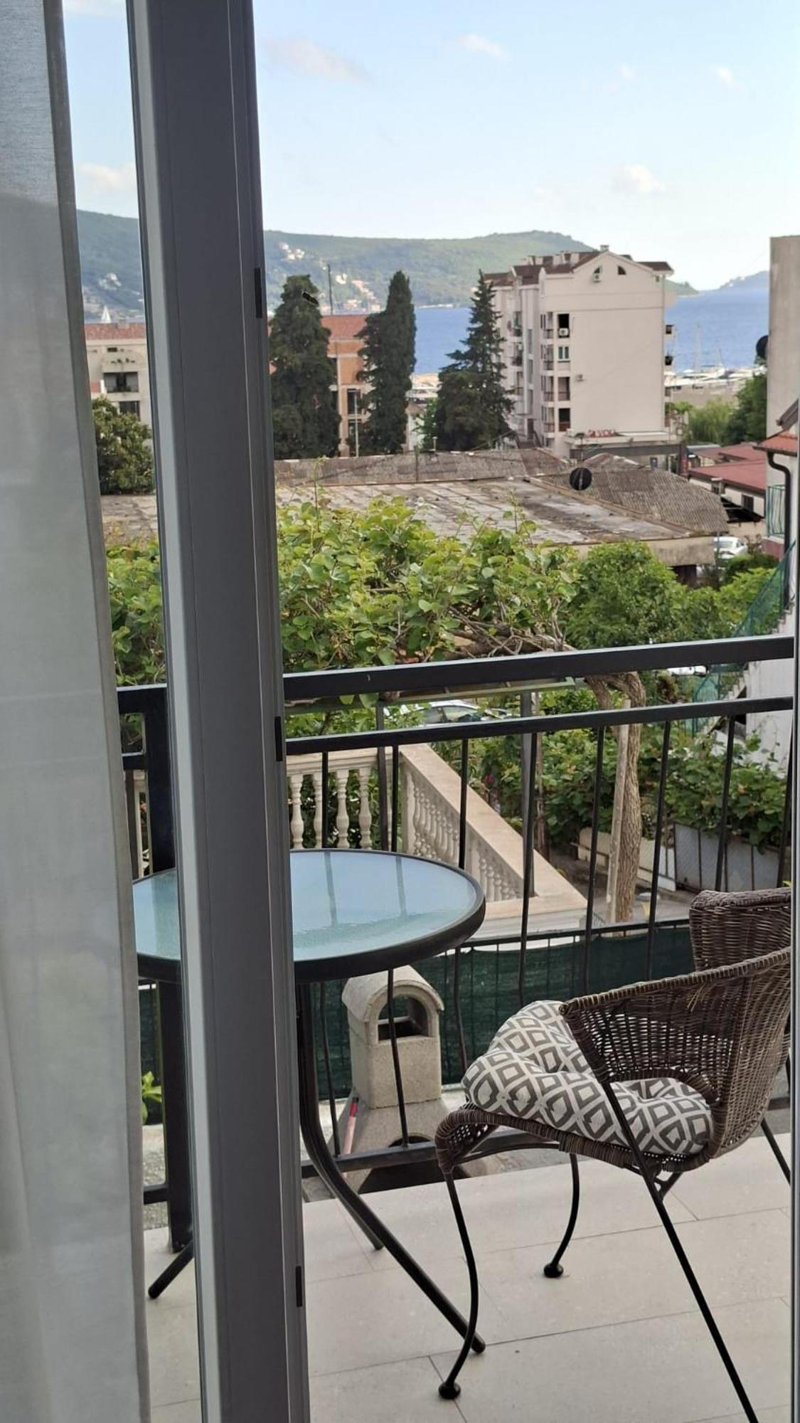 Apartments Lena Herceg Novi Pokój zdjęcie